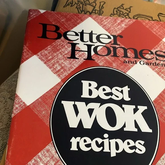 Assorted Cookbook Collection - Picture 2 of 3